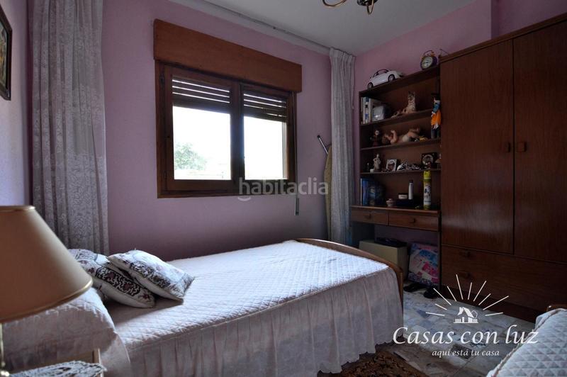 Foto 25238a86-68fb-43ed-ae13-097724c5c795. Casa a schiera con piscina in Peñaflor Zaragoza