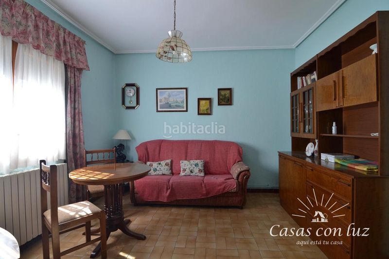 Foto 5c9fd5a9-c7a2-4cce-b9fb-003c751047b2. Casa amb calefacció a Sobradiel
