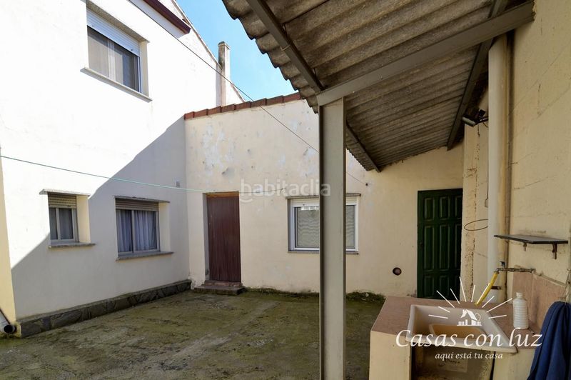 Foto acb18b13-0b97-42e4-ad61-7f0f6c21baad. Casa amb calefacció a Sobradiel