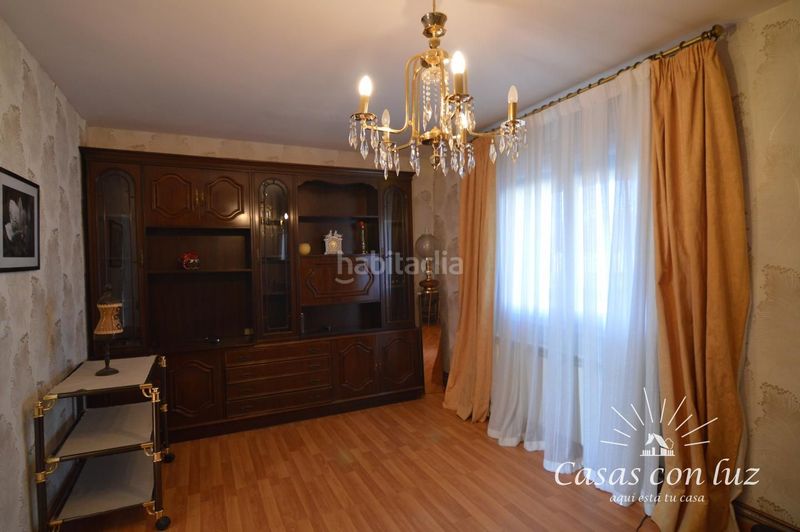 Foto 1c7a3b46-6e3c-4a82-92e4-9e9f09728cd9. Casa amb calefacció a Garrapinillos Zaragoza