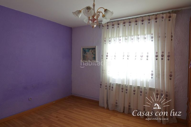 Foto 240049e5-ee7c-49a4-9c7e-8d489e06f85e. Casa amb calefacció a Garrapinillos Zaragoza