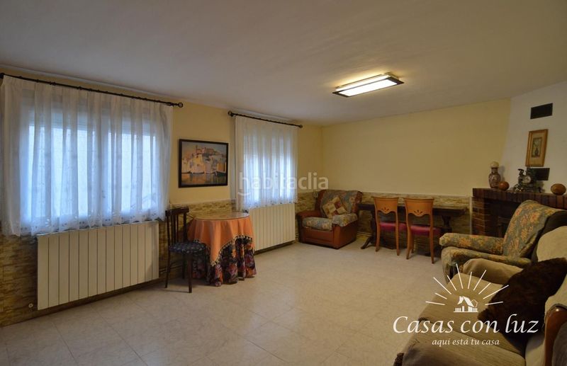 Foto 34d8a4f7-a2c9-44d5-a47c-ab712ca9a74e. Casa amb calefacció a Garrapinillos Zaragoza