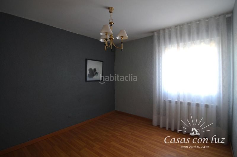Foto 3d5a9a84-44a1-407b-9481-c8c007a51810. Casa amb calefacció a Garrapinillos Zaragoza