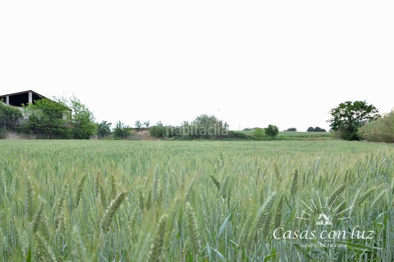 Foto 6554841d-49de-4187-ba5c-2c354c3e552d. Finca rústica a Garrapinillos Zaragoza