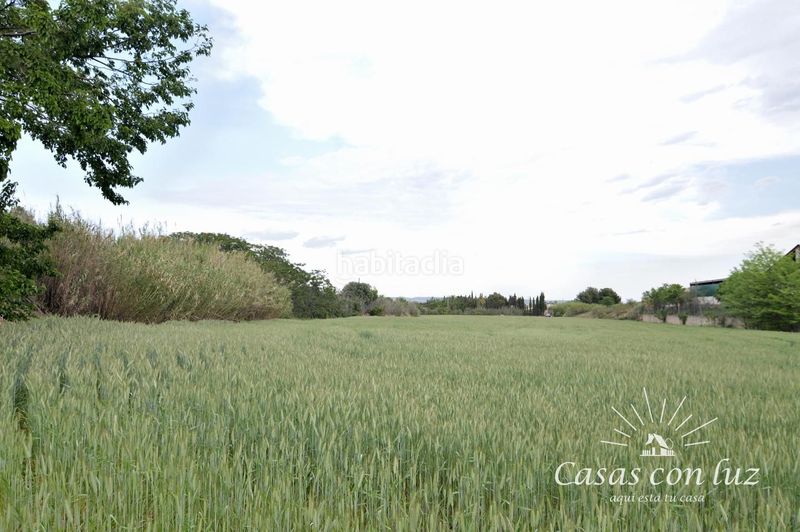 Foto 95ec42d2-f619-4327-a7d4-b0ee8f4da11d. Finca rústica a Garrapinillos Zaragoza