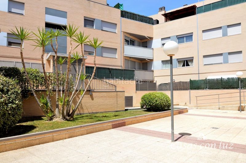 Foto 0fe6aae7-9295-4db7-866e-2df87e84d6a6. Dúplex amb calefacció aparcament piscina a Cadrete