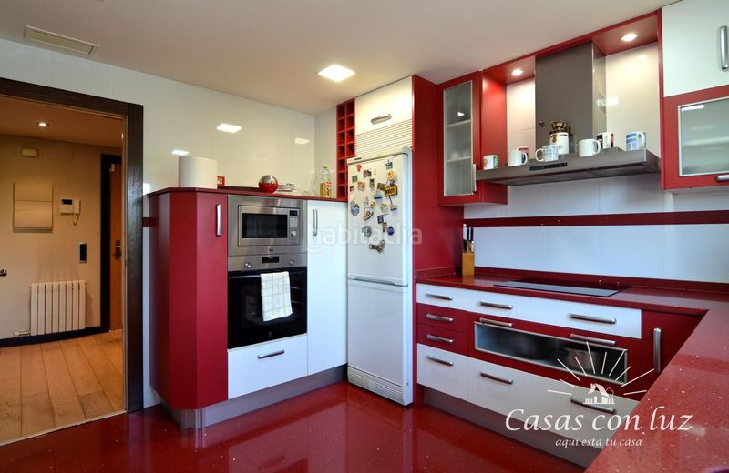 Foto 67ba4fd4-8637-457d-97de-fea64b396ef6. Casa amb calefacció piscina a Garrapinillos Zaragoza