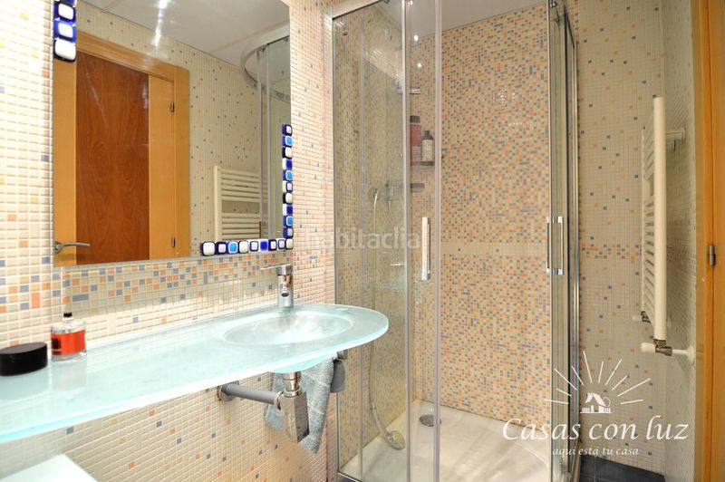 Foto f52cf096-10cf-448f-8a61-934067f8e384. Casa amb calefacció piscina a Garrapinillos Zaragoza