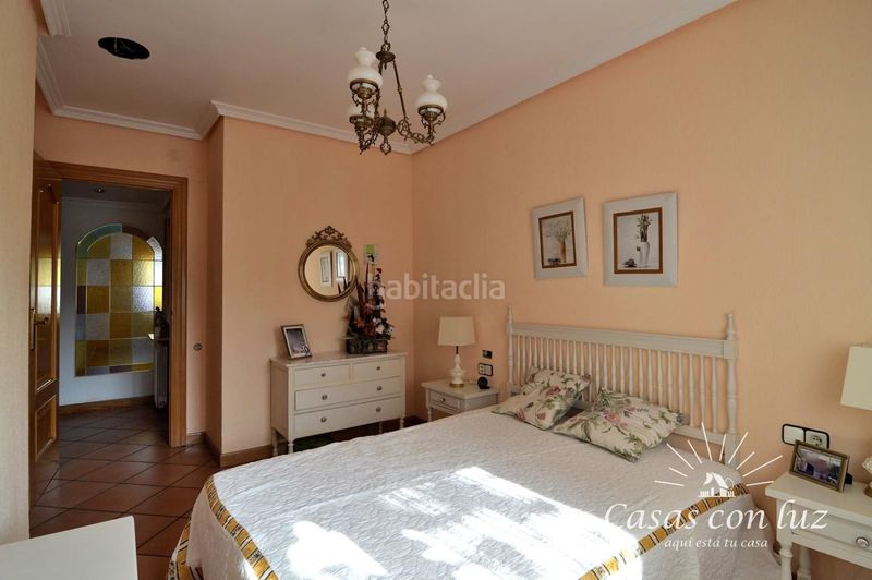Foto b5dddf00-03de-4e27-b450-4123e20ba0a9. Casa amb calefacció piscina a Garrapinillos Zaragoza