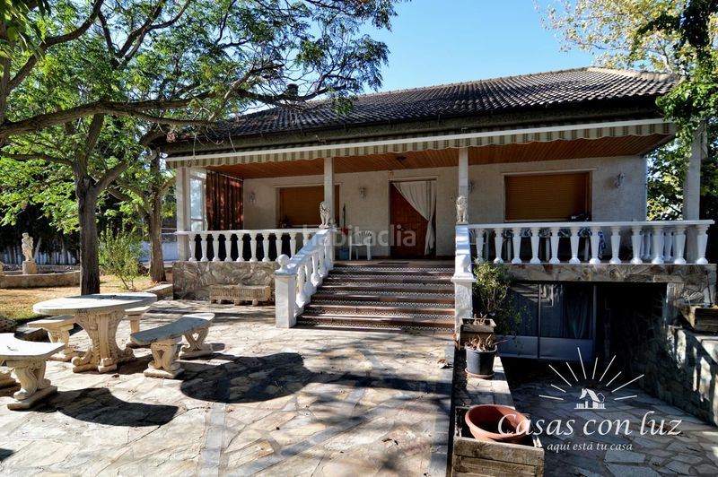 Foto d0f28526-fe9f-4845-bd1c-686bf4be7d7c. Casa amb calefacció piscina a Garrapinillos Zaragoza