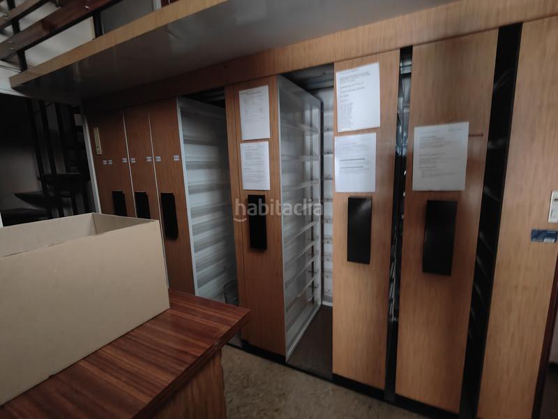 Foto c6bb540c-a909-4f9e-a285-46751915fb59. Alquiler local comercial disponible en alquiler con opción a compra, en venta o en alquiler en Barakaldo