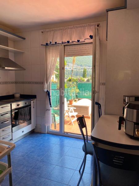 Foto 2a18e0bf-e8ac-4002-ae61-a26e7e9d7354. Casa adossada amb calefacció aparcament a Oriñón- Allendelagua Castro - Urdiales