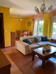 Maison jumelée à Oriñón- Allendelagua. Chalet adosado de 115m²