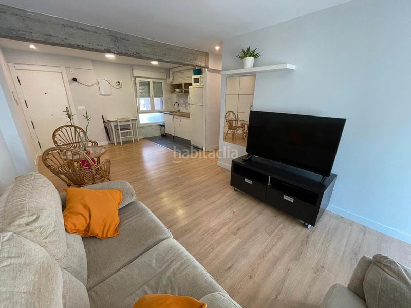 Foto c15c03d5-3b95-45e3-b7ff-0aaf2a658b36. Etagenwohnung in Cruces Barakaldo