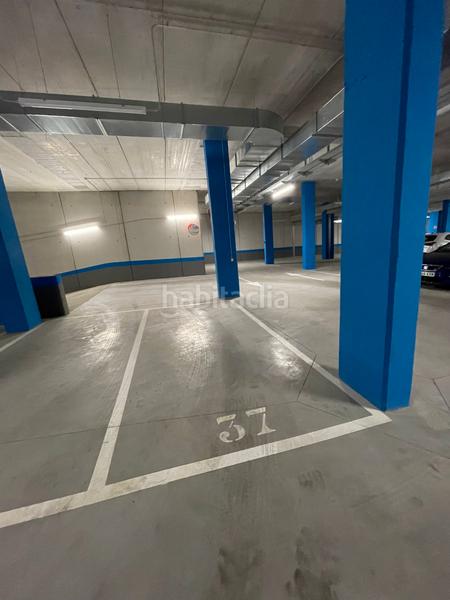 Foto bdb82c99-a902-49cc-ba2d-0107a246fc5d. Autoparkplatz in Lutxana - Llano Barakaldo