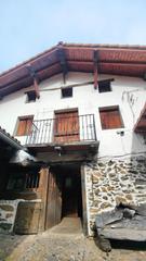 Mas à Cruces. Caserío en venta gorostiza