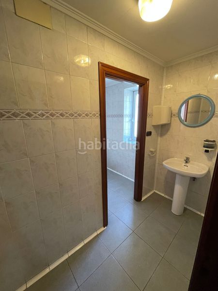 Foto db2c68a8-9657-4139-9e07-aa879e9a759a. Local comercial a Valle de Trápaga - Trapagaran
