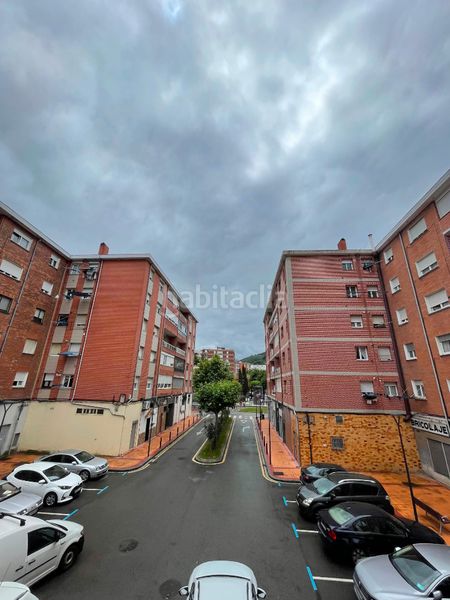 Foto a643b753-3fc4-45cf-a39b-d628a88914ce. Pis amb calefacció a Cruces Barakaldo