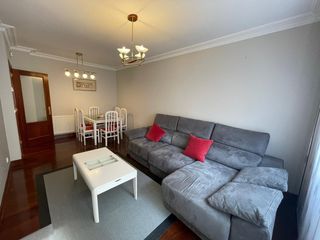 Etagenwohnung  Vista alegre kalea. Amplio piso de 3 habitaciones con garaje y trastero en el centro