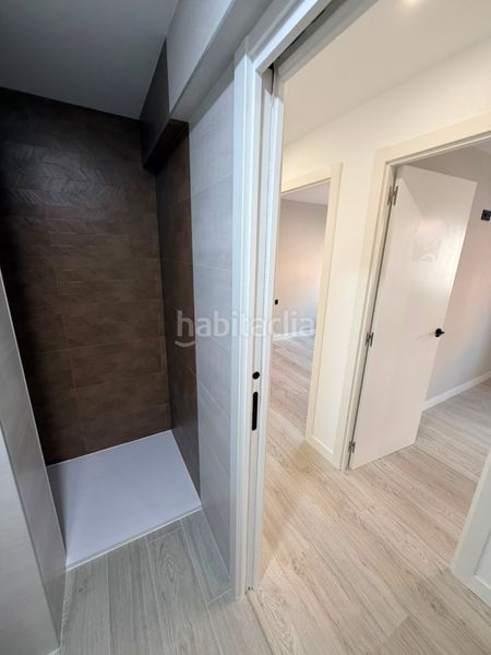 Foto db64afff-6c99-460f-a044-2c361c2e5999. Etagenwohnung in Lutxana - Llano Barakaldo