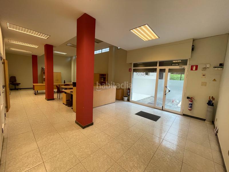 Foto afbf161a-0e08-4eac-ad8f-e3d38f433d29. Local comercial en Cruces Barakaldo