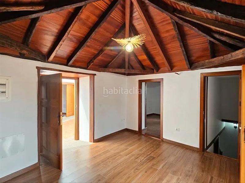 Foto 3f988198-8fed-4d58-9a84-9aec61cbd609. Casa a Los Realejos pueblo Realejos (Los)