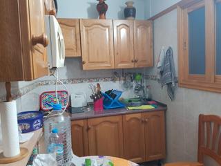 Appartement  Calle linterna de diógenes. Se vende inmueble  local con posibilidad de cambio de uso