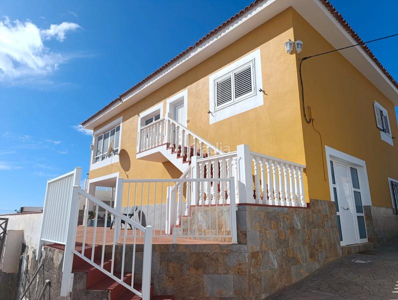 Foto 16a0b332-e44d-42c4-9190-46033b1821b6. Xalet amb aparcament a Araya Candelaria