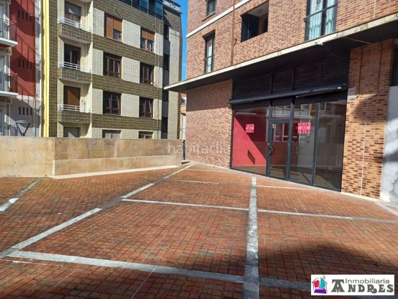 Foto 3e427754-a528-4e15-97f9-fc4cb03d69ce. Location local commercial dans Bermeo