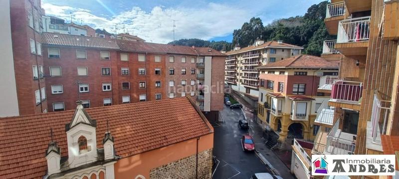 Foto f7356188-1c32-4271-99d9-3af5b0706e7a. Piso kurtxio kalea en Bermeo