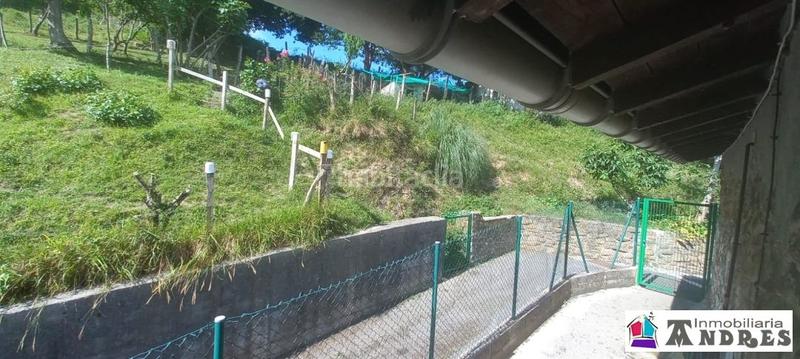 Foto 139e0d9f-8040-4ba6-bf5e-64562a6e4b44. House with heating parking in Lemoa