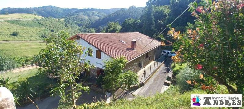 Foto 13aaab33-4ac9-4261-aaad-4880b2192e58. House with heating parking in Lemoa