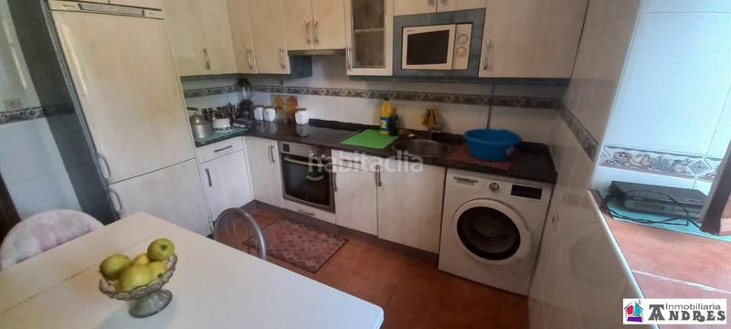 Foto bf761e53-92a0-4c6f-b2fe-9149f46bce59. House with heating parking in Lemoa