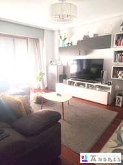 Pis en Bermeo. Intxausti