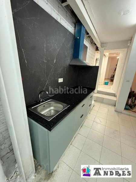 Foto c4d7c2bf-e572-4447-b570-df0937ce69d2. Lloguer local comercial a Bermeo