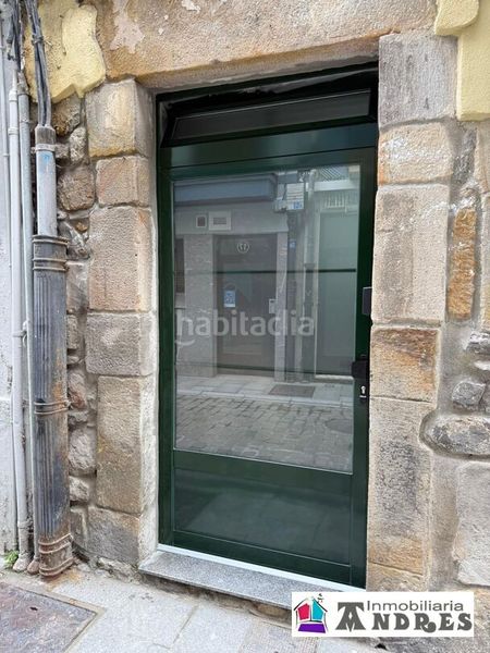 Foto c84317bf-59d4-4b02-9763-1aec63077e2c. Lloguer local comercial a Bermeo