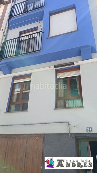 Foto 68a747bd-fa47-4445-b7ac-1c1921eae666. Aparcament cotxe a Bermeo