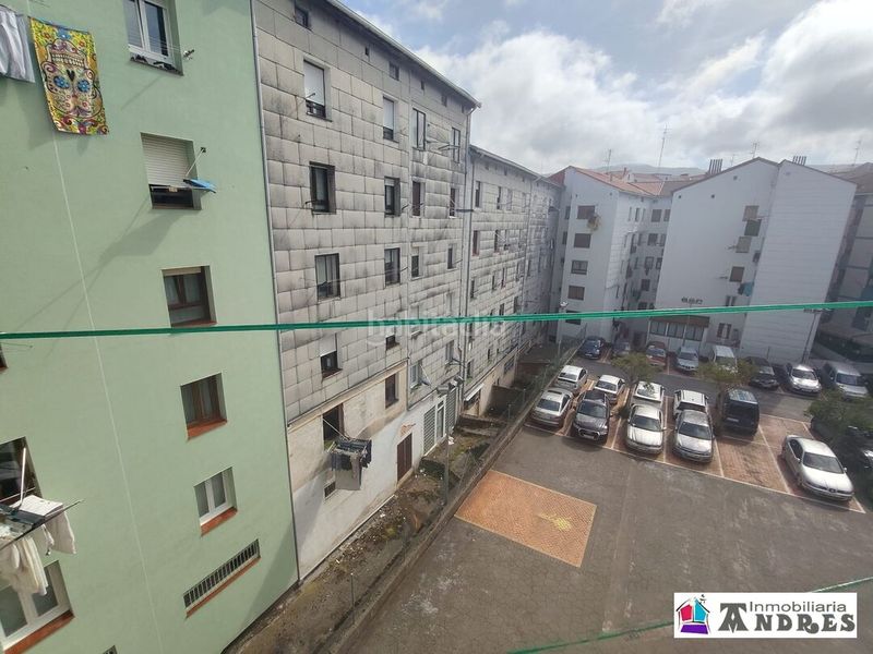 Foto 096045e2-4969-4131-a46b-72f0837130f4. Pis a Bermeo