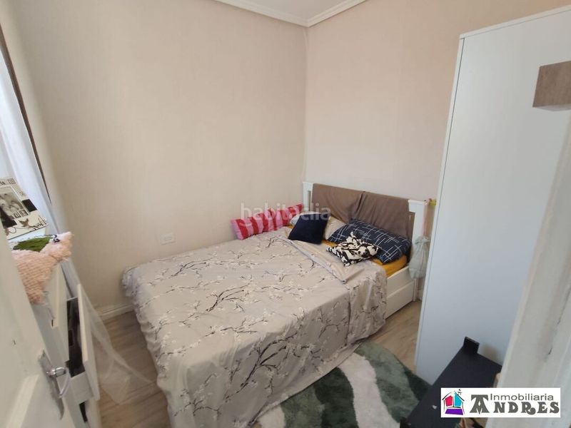 Foto 004ff592-fe1f-4fed-8b23-7568c21417d6. Pis a Bermeo