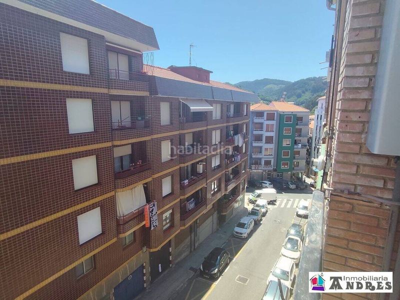 Foto d82f1a0d-e8d7-44fd-9e61-9fbd0cee431c. Pis amb calefacció aparcament a Bermeo