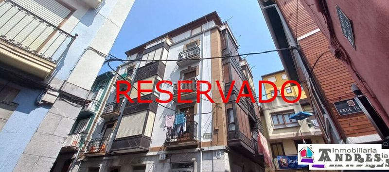 Foto 14d4542e-ead1-4c78-93d6-c64a0779a6e9. Pis a Bermeo