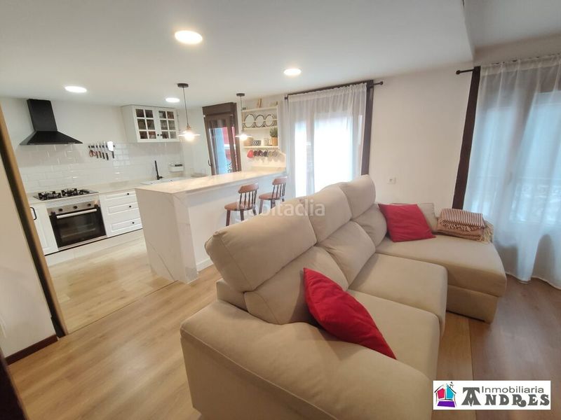 Foto 51a78865-ca3d-4e11-8b80-477632c00fc4. Duplex avec chauffage dans Bermeo