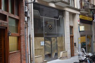 Local commercial en San nikolas kalea 3. Local comercial 2 plantas, cntrico