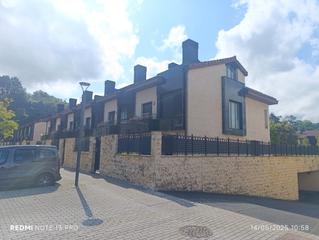 Casa adossada  Abaromendi kalea. Chalet adosado esquina junto al puerto deportivo
