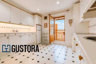 Flat in Donibane kalea 51. Vivienda en el corazón del casco histórico de pasai donibane