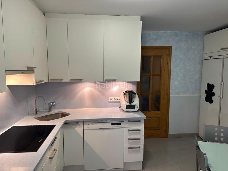 Foto decd2ff4-3c04-464f-87e4-558c76299b97. Duplex con riscaldamento parcheggio in Centro Segovia