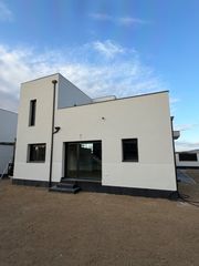 Xalet  Calle de juan bravo. Viviendas de nueva construcción en venta en carrascalejo