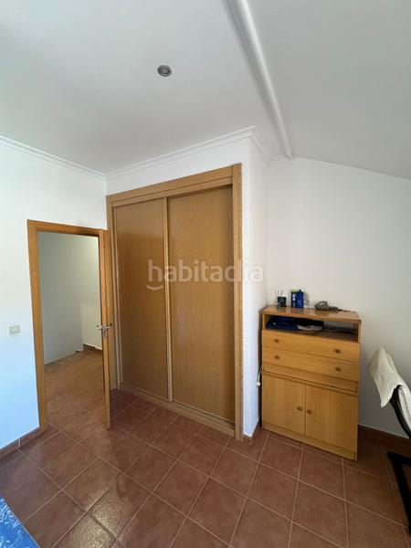 Foto 38ed9394-129d-46a0-85ba-ae08d794569a. Chalet  adosado en esquina de tres dormitorios y dos baños en venta en Roda de Eresma