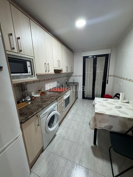 Foto 9b6c5045-bd7c-4d86-a305-d8da246951e1. Chalet  adosado en esquina de tres dormitorios y dos baños en venta en Roda de Eresma