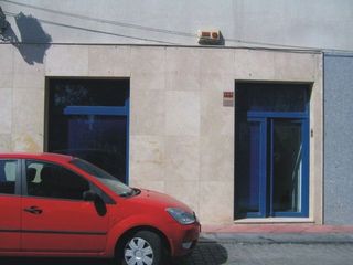 Geschäftsraum in Calle del concejal tomás serrano guío 2